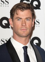 Chris Hemsworth Longsleeve T-shirt #3759837
