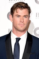 Chris Hemsworth Longsleeve T-shirt #3759847