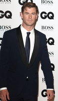 Chris Hemsworth Longsleeve T-shirt #3759848