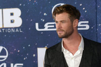 Chris Hemsworth Longsleeve T-shirt #3846934
