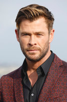 Chris Hemsworth Sweatshirt #3846953