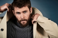 Chris Hemsworth Longsleeve T-shirt #3873818