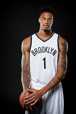 Chris McCullough stickers 3424813