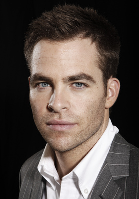 Chris Pine puzzle 2236004