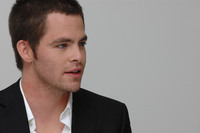 Chris Pine Tank Top #2286486