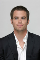 Chris Pine t-shirt #2286506