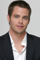 Chris Pine Longsleeve T-shirt #2286515
