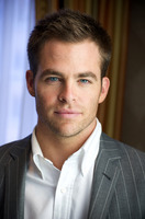 Chris Pine Longsleeve T-shirt #2323763
