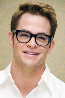 Chris Pine Sweatshirt #2323765
