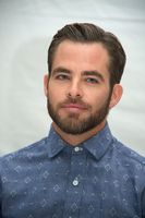 Chris Pine Longsleeve T-shirt #2338715