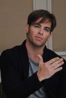 Chris Pine Longsleeve T-shirt #2456485