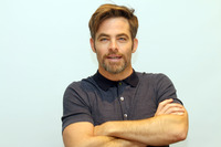 Chris Pine Sweatshirt #2613451