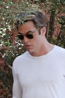 Chris Pine Tank Top #2996906