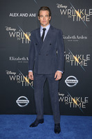 Chris Pine Longsleeve T-shirt #3144991