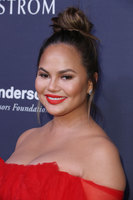 Chrissy Teigen mug #G1132946
