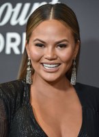 Chrissy Teigen mug #G1205393