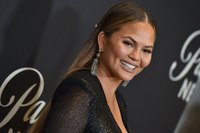 Chrissy Teigen mug #G1205435