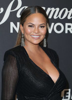 Chrissy Teigen mug #G1205482
