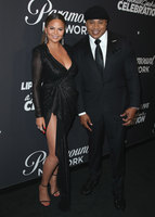 Chrissy Teigen tote bag #G1205596