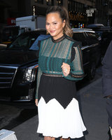 Chrissy Teigen Sweatshirt #2963546
