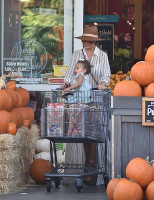 Chrissy Teigen posters