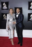 Chrissy Teigen t-shirt #3212636