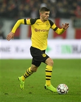 Christian Pulisic Sweatshirt #3703911