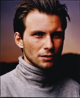 Christian Slater puzzle 2219685