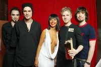 Christina Aguilera longsleeve t-shirt #2020653