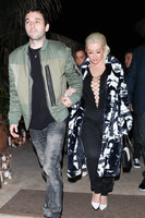 Christina Aguilera Sweatshirt #2925004