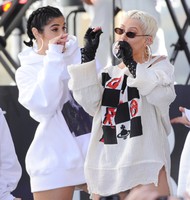 Christina Aguilera Sweatshirt #3326952