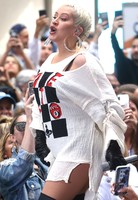 Christina Aguilera mug #G1569085