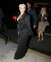 Christina Aguilera Sweatshirt #3327023