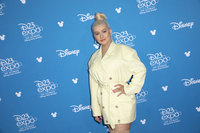 Christina Aguilera Sweatshirt #3856509