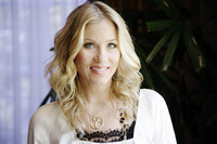 Christina Applegate mug #G584404
