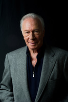 Christopher Plummer Longsleeve T-shirt #2329057