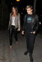 Cindy Crawford Longsleeve T-shirt #2737181
