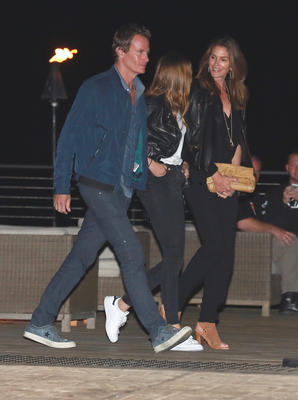 Cindy Crawford posters