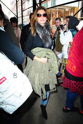 Cindy Crawford posters