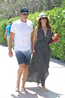 Cindy Crawford Longsleeve T-shirt #3243910