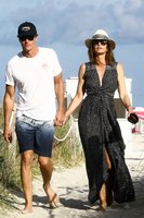 Cindy Crawford Longsleeve T-shirt #3243912