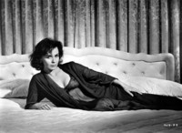 Claire Bloom t-shirt #2552658