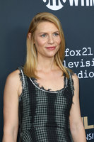 Claire Danes longsleeve t-shirt #3258308