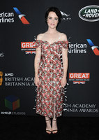Claire Foy Longsleeve T-shirt #2889056