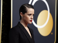 Claire Foy Longsleeve T-shirt #2961446