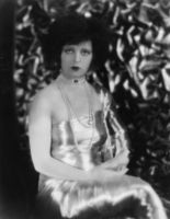 Clara Bow Longsleeve T-shirt #2606193