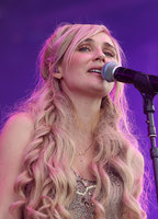 Clare Bowen longsleeve t-shirt #3012310