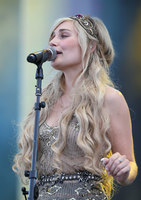 Clare Bowen longsleeve t-shirt #3012557