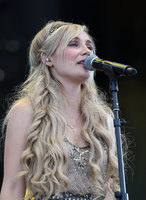 Clare Bowen mug #G1341138