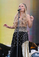 Clare Bowen longsleeve t-shirt #3099160